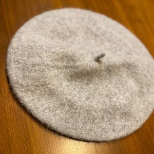 Grey Wool Beret